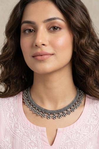  women oxidised silver beaded necklace