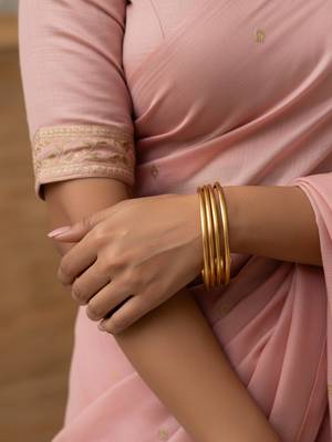  women set of 4 gold plated handcrafted bangle 3