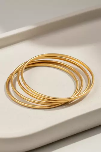  women set of 4 gold plated handcrafted bangle