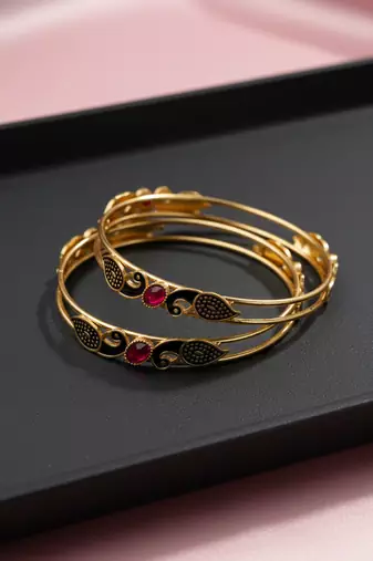  women set of 2 gold plated handcrafted kada bangle