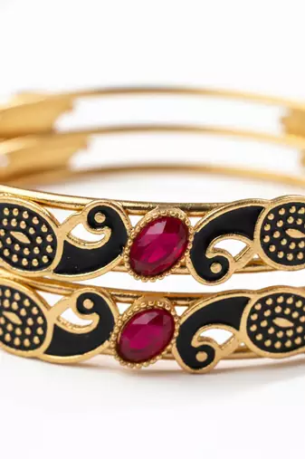  women set of 2 gold plated handcrafted kada bangle