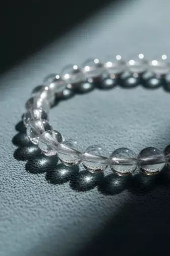  unisex white crystal beaded bracelet