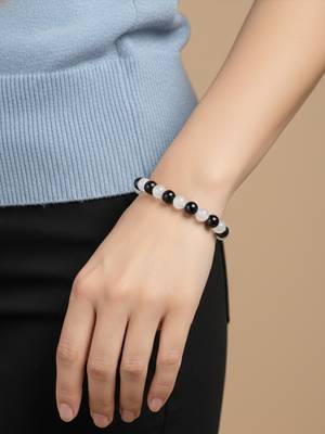  unisex black & white beaded bracelet 4