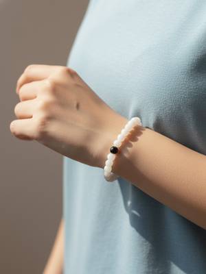  unisex white & black crystal beaded bracelet 1