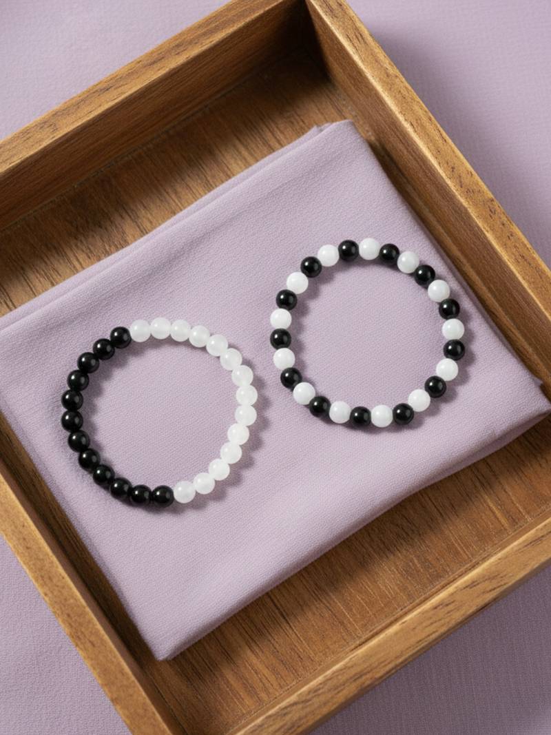  unisex set of 2 black & white crystal beaded bracelet