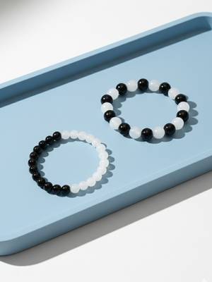  unisex set of 2 black & white crystal beaded bracelet 3