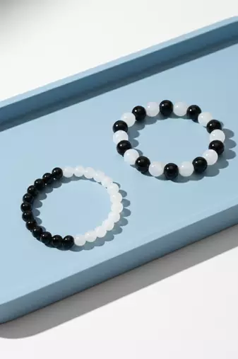  unisex set of 2 black & white crystal beaded bracelet