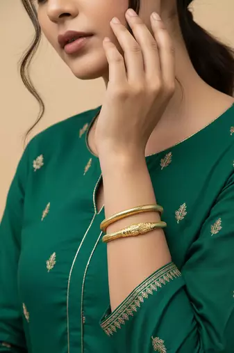  women set of 2 gold plated traditional kada bangle