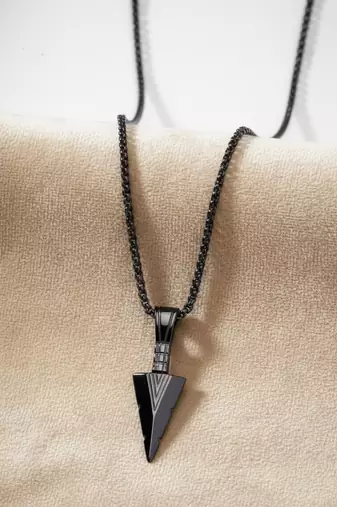  men's black arrow shaped rhodium plated pendant with chain 