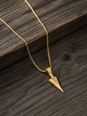  men's arrow shaped gold plated pendant with chain  2