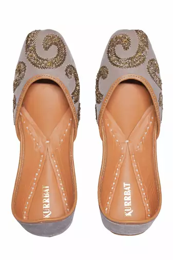 grey leather juttis with swirl embroidery design