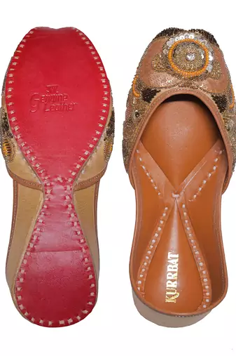 multicolor embroidered leather juttis for women