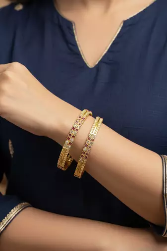  women set of 2 gold plated cz stone bangle