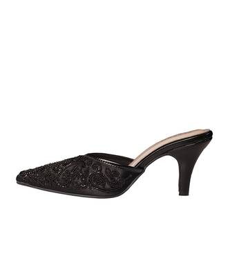 Black beads embroidered synthetic heels 2