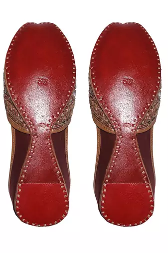 ruby red embroidered leather juttis for women