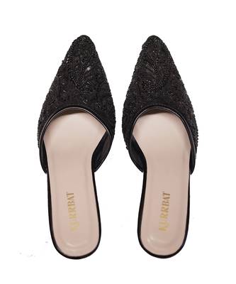 Black beads embroidered synthetic heels 4