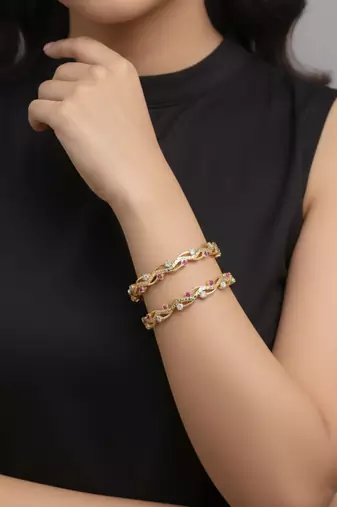  women set of 2 gold plated cz stone bangle