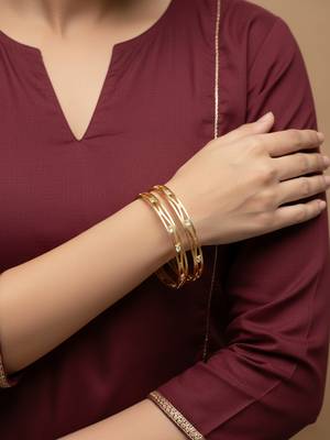  women set of 2 gold plated cz stone bangle 4