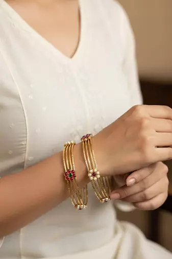  women set of 2 gold plated artificial stone bangle