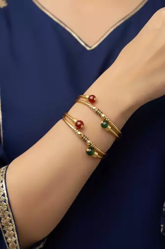  women set of 2 gold plated artificial beads bangle