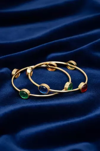  women set of 2 gold plated artificial stone bangle
