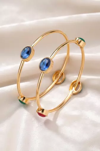  women set of 2 gold plated artificial stone bangle