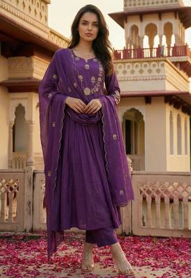 Purple chanderi silk sequin kurta pant set with embroidered organza dupatta 1