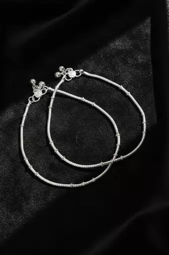 women set of 2 silver plated anklet