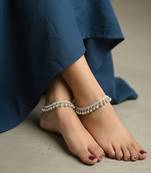  women set of 2 silver plated ghunguru beaded anklet