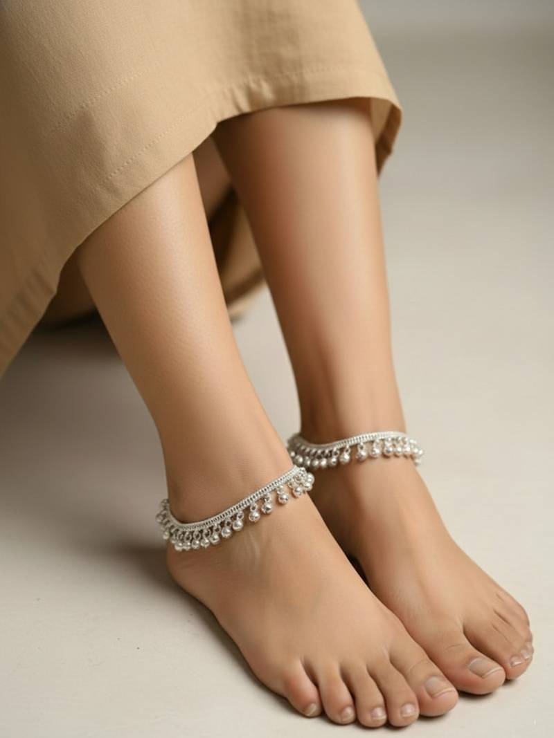  women set of 2 silver plated ghunguru beaded anklet