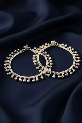  women set of 2 silver plated ghunguru beaded anklet