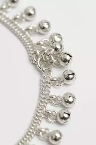  women set of 2 silver plated ghunguru beaded anklet