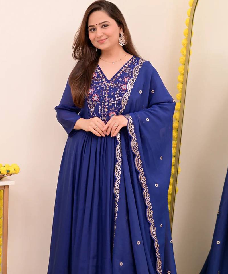 Navy blue chanderi silk sequin kurta pant set with embroidered chanderi dupatta