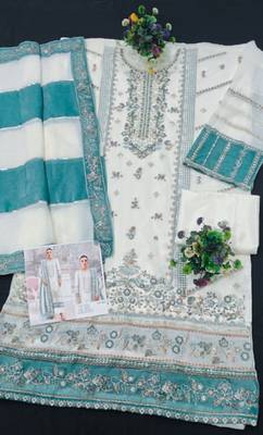 White silk suit with embroidered khatli  2