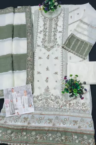 White silk suit with embroidered khatli 