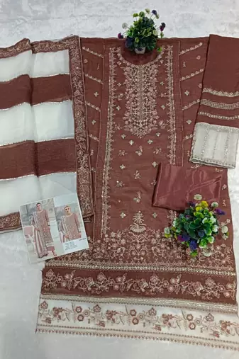 Peach silk suit with embroidered khatli 