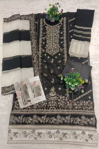 Black silk suit with embroidered khatli 