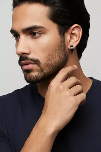  men's set of 2 multicolour hoop earrings