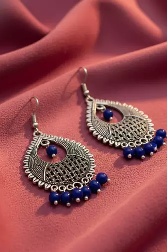  women german silver oxidised chandbali earrings