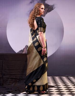  poly cotton saree with rich zari detailing 3