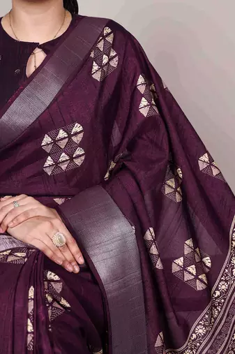  banarasi saree with silver zari work & blouse piece