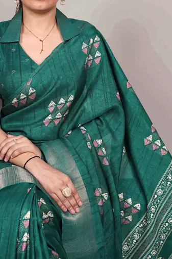  banarasi saree with silver zari work & blouse piece