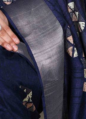  banarasi saree with silver zari work & blouse piece 2