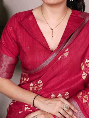  banarasi saree with silver zari work & blouse piece 2