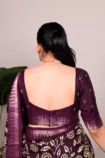 Slub silk saree with  floral print & silver zari