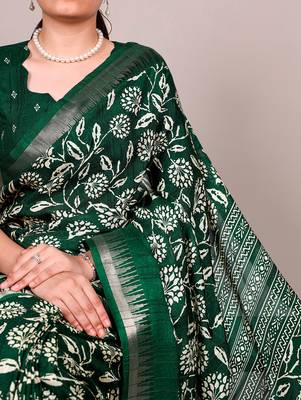 Slub silk saree with  floral print & silver zari 2