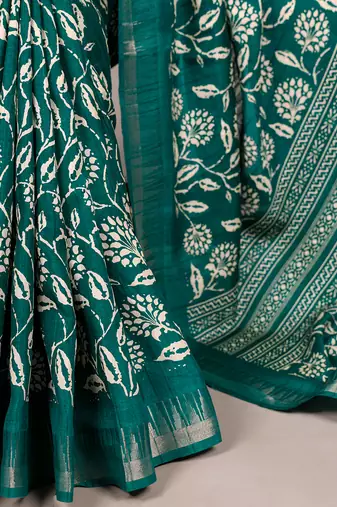 Slub silk saree with  floral print & silver zari