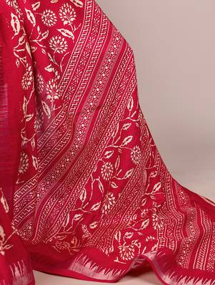 Slub silk saree with  floral print & silver zari 5