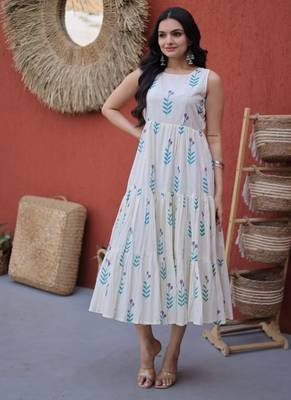 White digital printed cotton stitched kurti for women 1