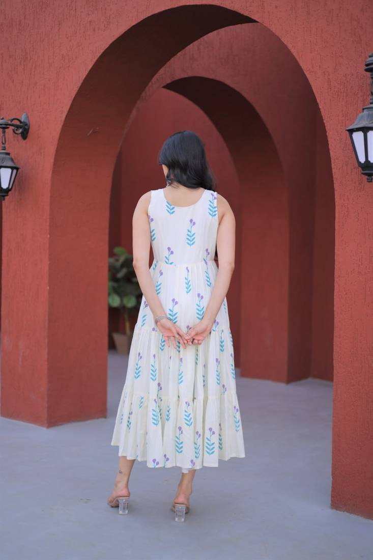 White digital printed cotton stitched kurti for women